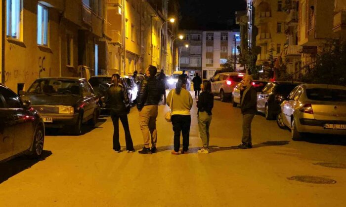 Balıkesir’deki deprem Kütahya’da da hissedildi