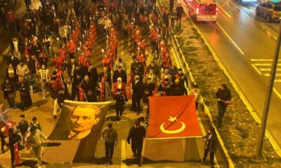 Osmaneli’de 29 Ekim Cumhuriyet Bayramı fener alayı düzenlendi