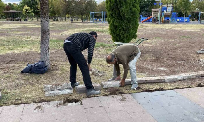 Dede Korkut Parkı’nda bakım ve onarım çalışmaları başladı