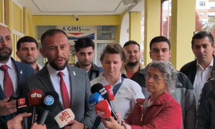 Gazi’yi savunmak sana mı kaldı?