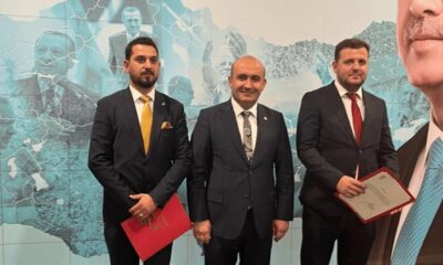 AK Parti’de iki Merkez İlçe Başkanı istifa etti